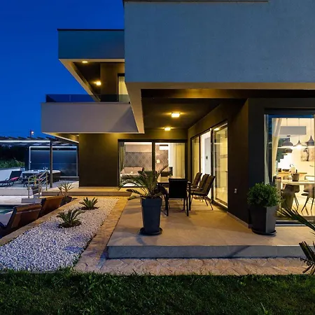 Holiday home Evoque *