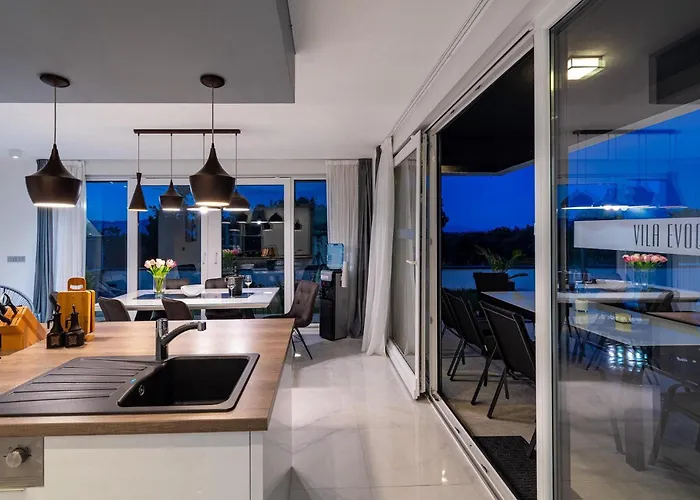 Evoque ביבינייה