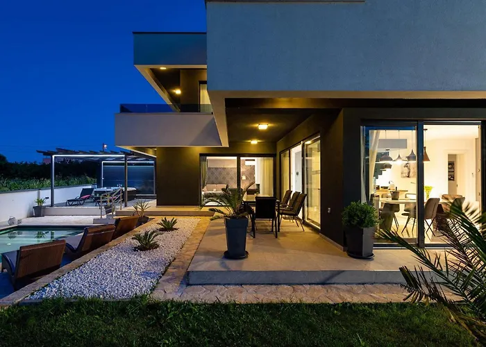 בית נופש Evoque *