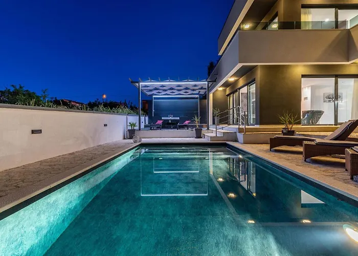 בית נופש Evoque ביבינייה